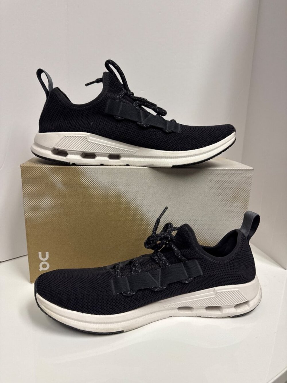 On Running Cloudeasy Women's Size 11 Black Rock Sneakers Shoes with Box EUC - Picture 2 of 9